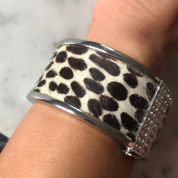 Ann Taylor Silver Rhinestone Animal Printed Cuff - Picture 5 of 8